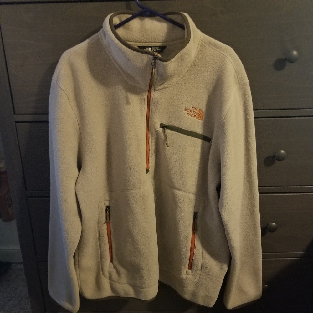 *Like New* North Face fleece jacket